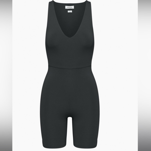 Aritzia babaton Contour V-Neck Romper black XXS - Picture 2 of 7
